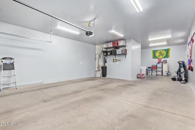 41005 W CRANE Drive, Maricopa, AZ 85138