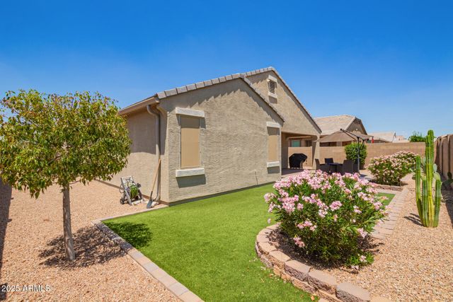 41005 W CRANE Drive, Maricopa, AZ 85138