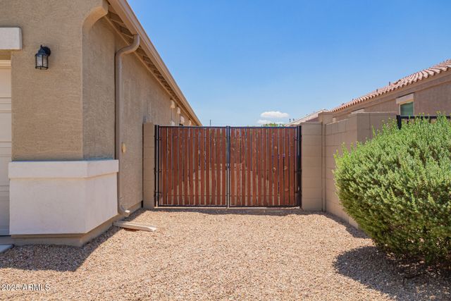 41005 W CRANE Drive, Maricopa, AZ 85138
