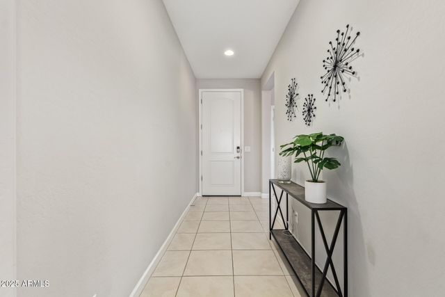 41005 W CRANE Drive, Maricopa, AZ 85138