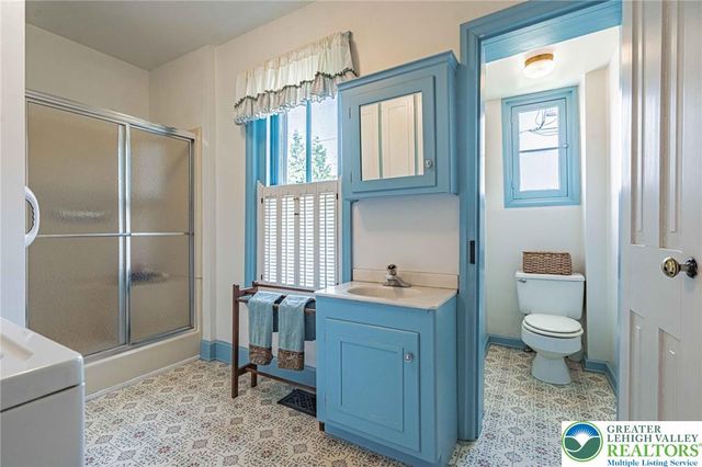 39 East Wall Street, Bethlehem City, PA 18018