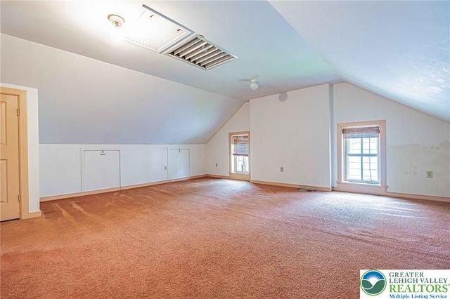 39 East Wall Street, Bethlehem City, PA 18018