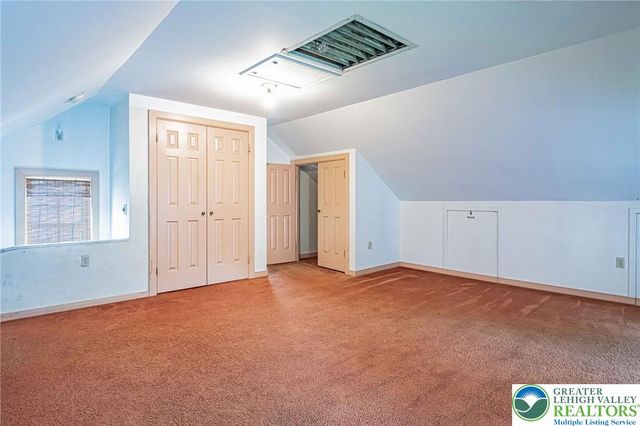 39 East Wall Street, Bethlehem City, PA 18018