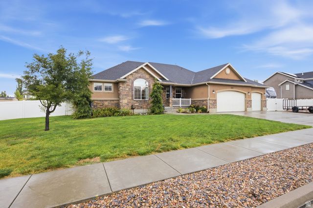 2822 W 100 S, West Point, UT 84015