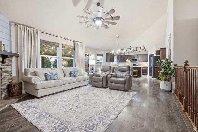 2822 W 100 S, West Point, UT 84015