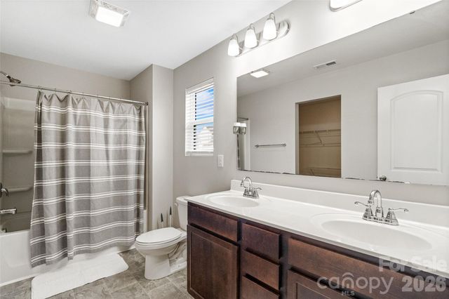 1525 Cazador Lane, York, SC 29745