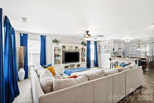 1525 Cazador Lane, York, SC 29745