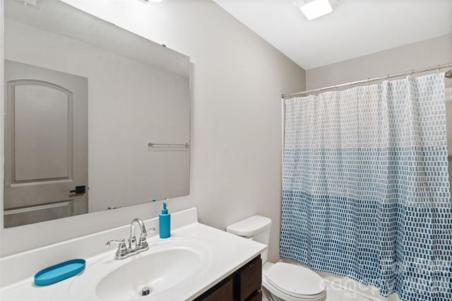 1525 Cazador Lane, York, SC 29745