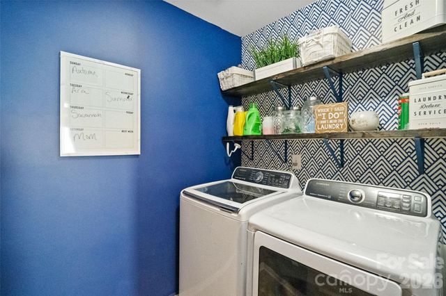 1525 Cazador Lane, York, SC 29745