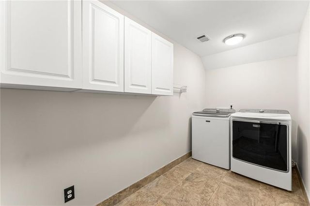 4140 River Bluf Run Way, Suwanee, GA 30024