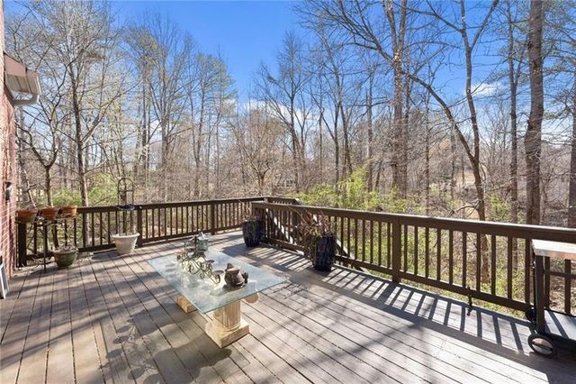 4140 River Bluf Run Way, Suwanee, GA 30024