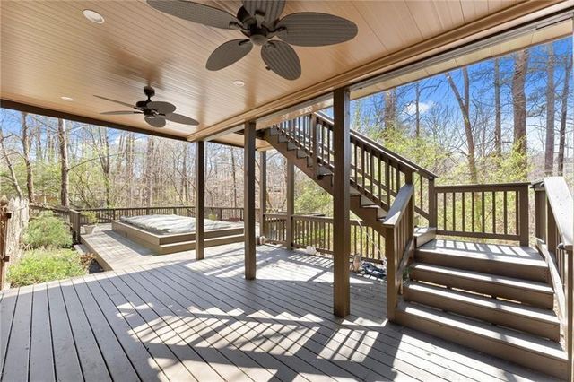 4140 River Bluf Run Way, Suwanee, GA 30024
