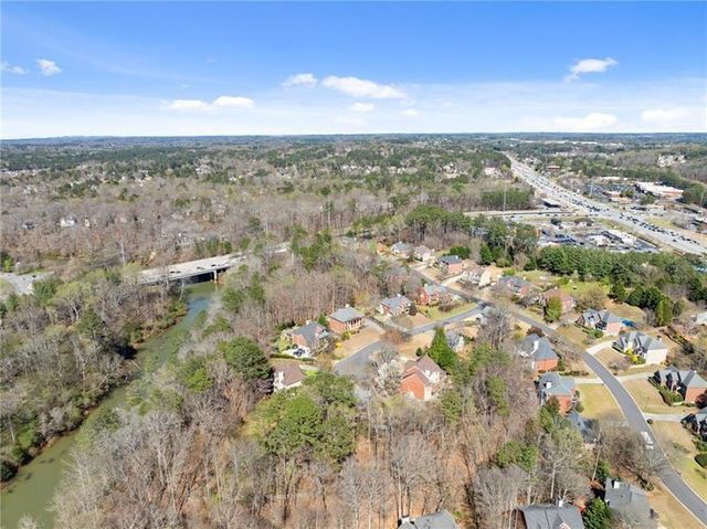 4140 River Bluf Run Way, Suwanee, GA 30024