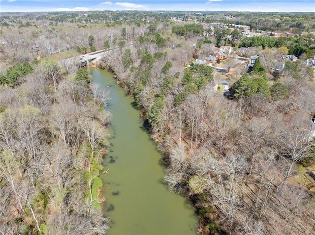 4140 River Bluf Run Way, Suwanee, GA 30024