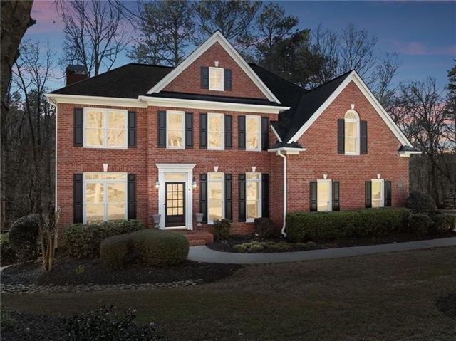 4140 River Bluf Run Way, Suwanee, GA 30024