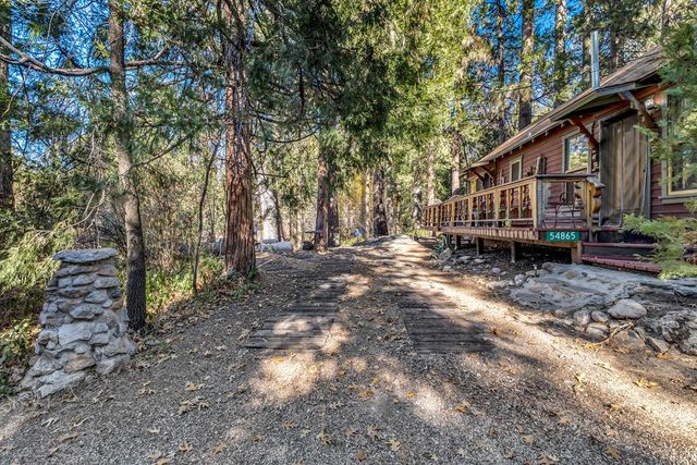 54865 Strong Dr, Idyllwild, CA 92549