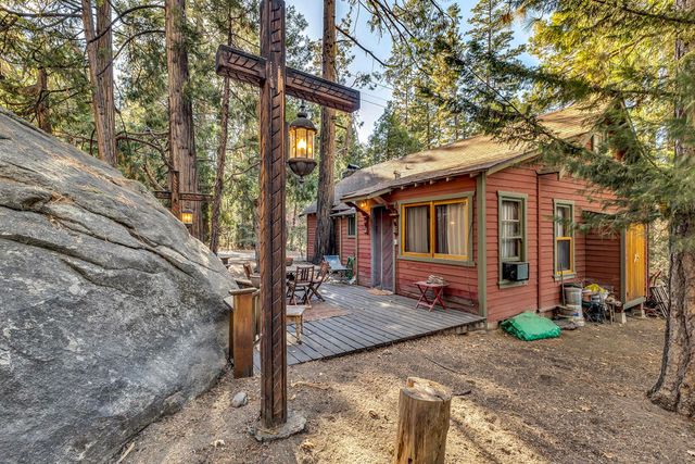 54865 Strong Dr, Idyllwild, CA 92549