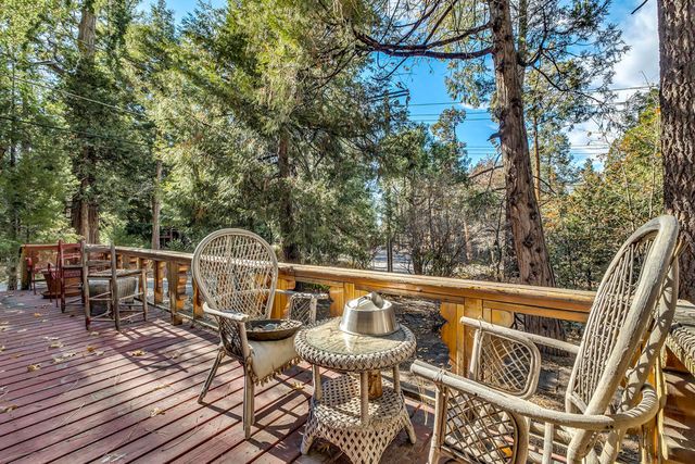 54865 Strong Dr, Idyllwild, CA 92549