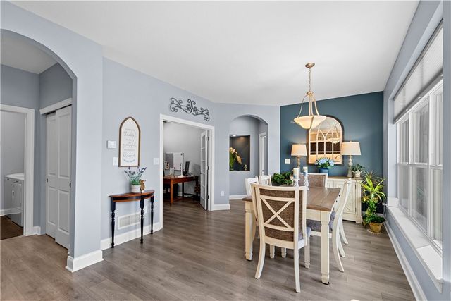 220 BRIDLE LANE, Chartiers, PA 15301