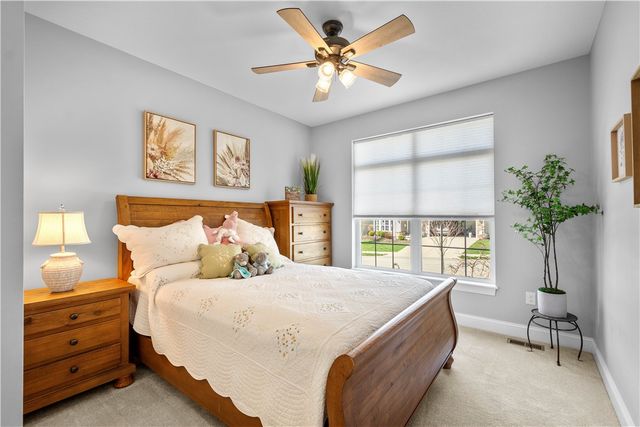 220 BRIDLE LANE, Chartiers, PA 15301