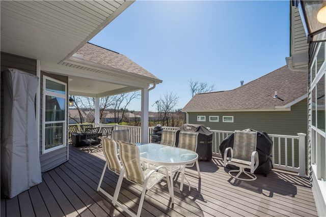 220 BRIDLE LANE, Chartiers, PA 15301