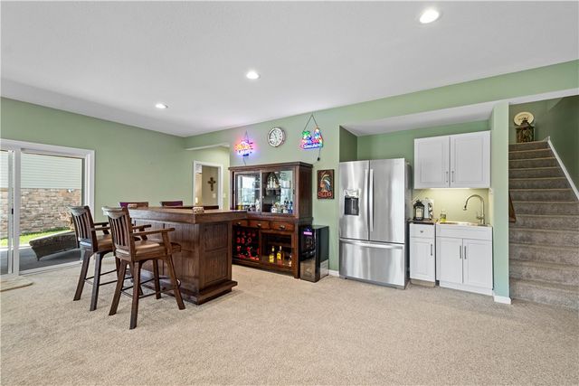 220 BRIDLE LANE, Chartiers, PA 15301