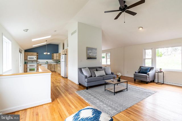 885 CECIL AVE S, Millersville, MD 21108