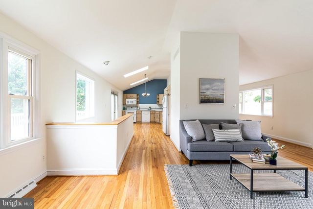 885 CECIL AVE S, Millersville, MD 21108