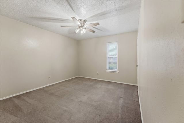 1729 Jenkins Lane 1, Glenn Heights, TX 75154