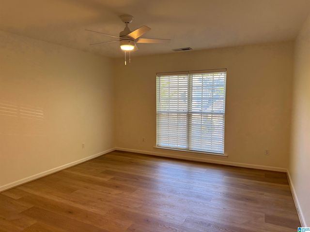 521 REACH DRIVE, Hoover, AL 35242