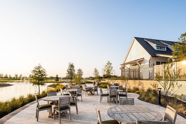 4428 Silver Spur Court, Aubrey, TX 76227