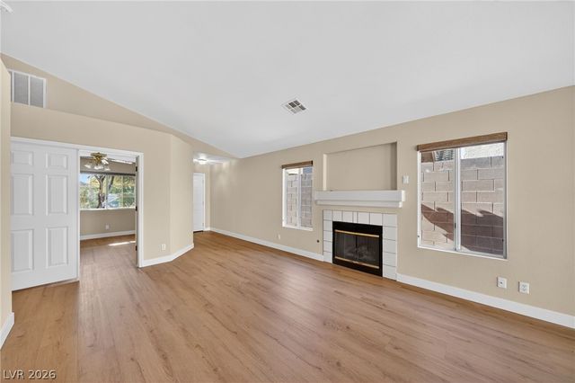 9632 Bending River Avenue, Las Vegas, NV 89129