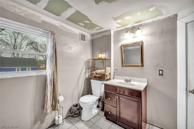 796 Allyn Street, Akron, OH 44311