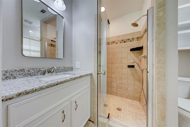 2110 Pecan Street, Dickinson, TX 77539