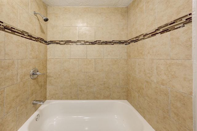 2110 Pecan Street, Dickinson, TX 77539