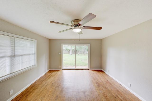 2110 Pecan Street, Dickinson, TX 77539