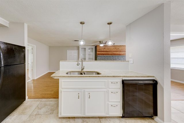 2110 Pecan Street, Dickinson, TX 77539