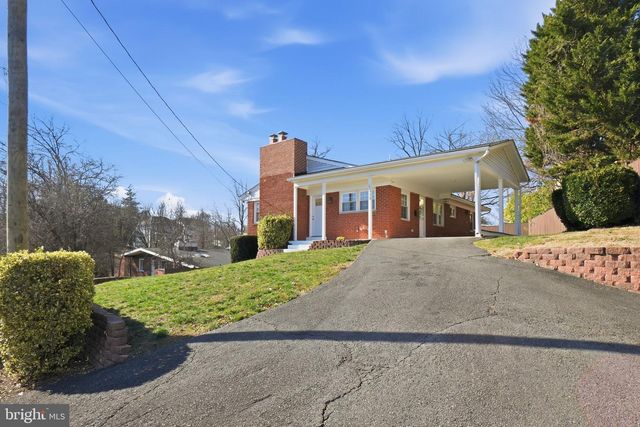 1808 N JOHNSON ST, Arlington, VA 22207