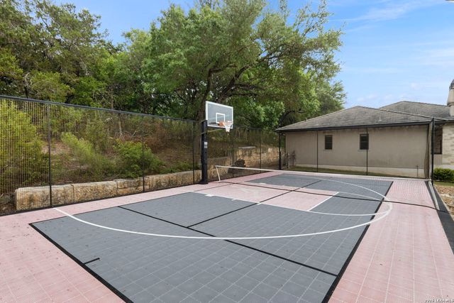 108 PEACH SPGS, Boerne, TX 78006