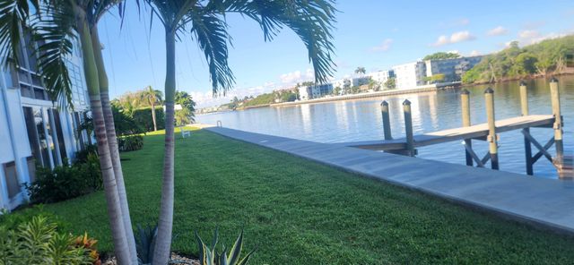 5550 N Ocean Boulevard 106, Ocean Ridge, FL 33435