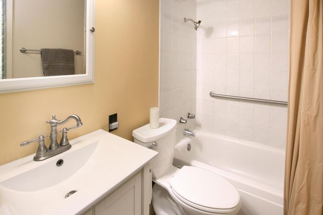 16770 Redwood Lodge Road, Los Gatos, CA 95033