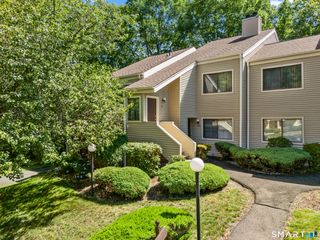57 Natureview Trail, Bethel, CT 06801