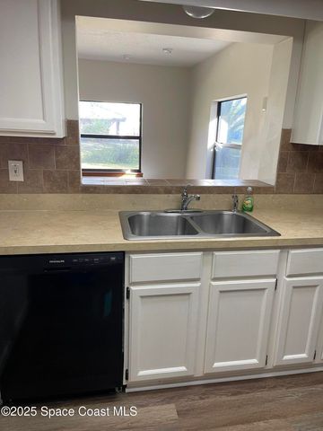 363 Emerson Drive NW, Palm Bay, FL 32907