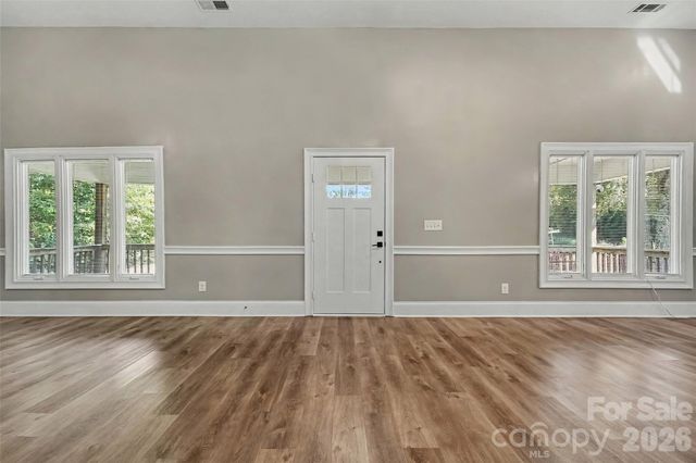 703 N Enochville Avenue, Kannapolis, NC 28081