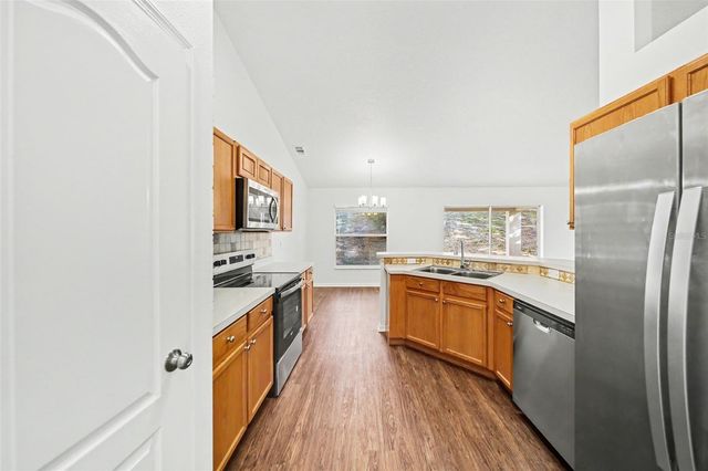 10423 LAKE HASSON CIRCLE, Clermont, FL 34711