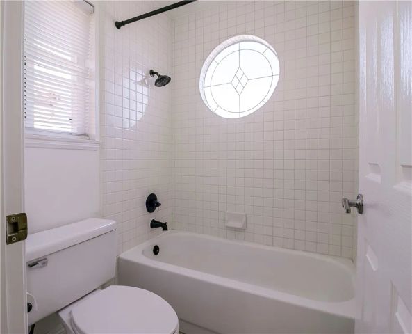 25035 Eaton Lane, Laguna Niguel, CA 92677