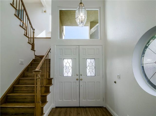 25035 Eaton Lane, Laguna Niguel, CA 92677