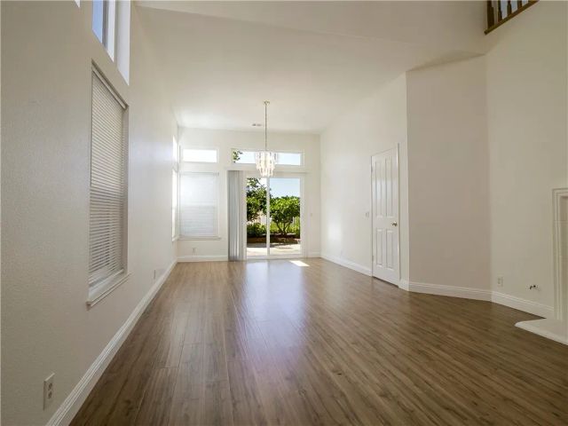 25035 Eaton Lane, Laguna Niguel, CA 92677