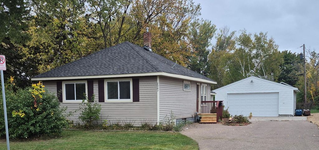 2063 2nd Street, White Bear Lake, MN 55110 — exterior