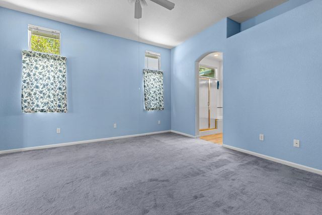 8583 Almond Bluff Ct, Orangevale, CA 95662
